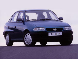 Astra F Classic (フェイスリフト 1994) 1996-1998